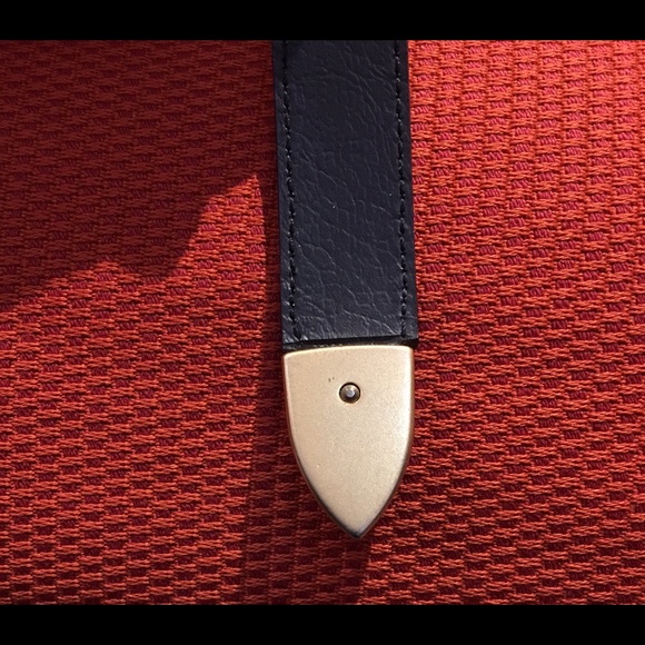 BEBE belt. Sz 30. POSH DAY IS EVERYDAY! - Picture 3 of 3